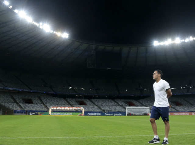 La Albirroja buscará su primera victoria ante Argentina