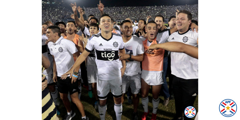 Olimpia, de fiesta ante su público