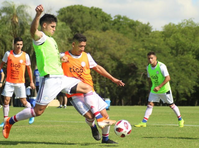 Albirroja Sub 23 activó con plantel completo en 1er. turno de actividades
