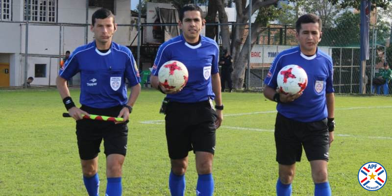 Árbitros para la segunda semana