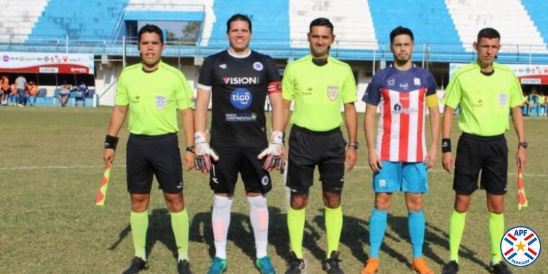 Autoridades en Primera B