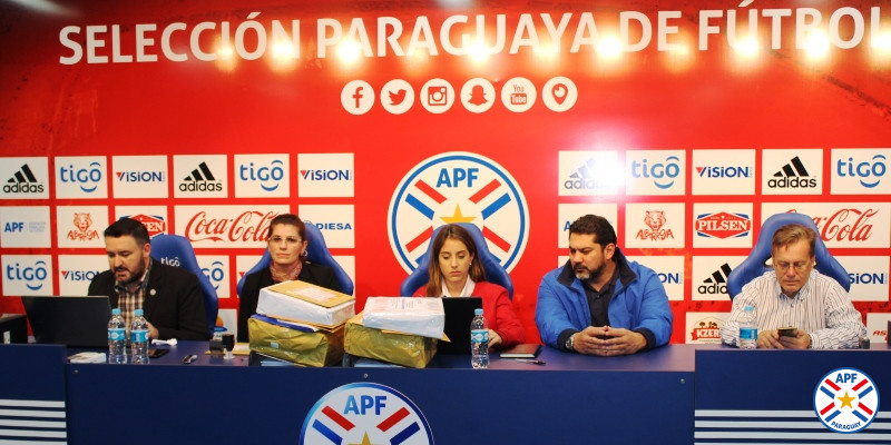 Apertura de sobres para la Albiróga