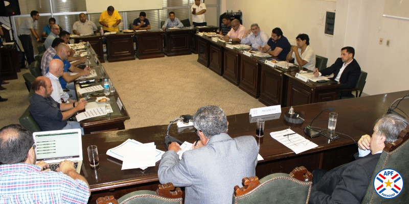 Olimpia pide simultaneidad