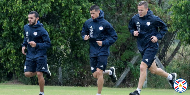 La Albirroja va tomando forma