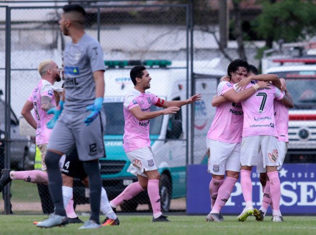 Deportivo Santaní se quedó con los tres puntos