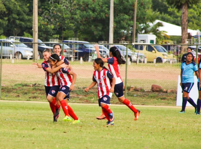 Ñeembucú y Olimpia con un lugar en el podio continental