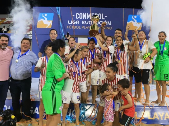 Las Pynandi son campeonas