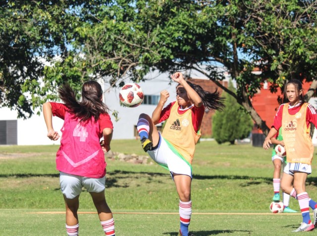 La Albirroja Femenina Sub 17 sigue con los aprestos