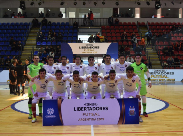 Batacazo azulgrana en su debut en la Libertadores
