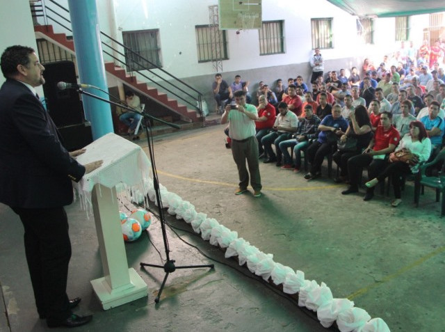 APF, presente en Taller para entrenadores privados de libertad