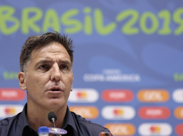 D.T. Eduardo Berizzo "Debemos construir más juego y administrar la ventaja"