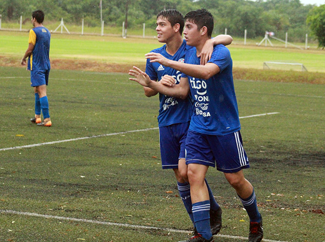 Albirroja Sub 17, a puro fútbol