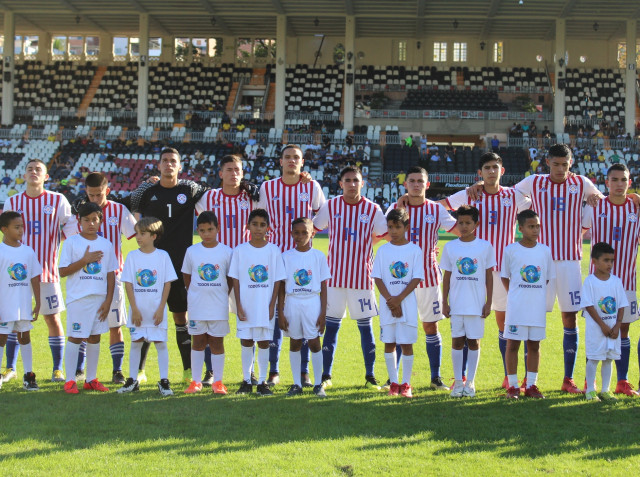 La Albirroja Sub 17 con victoria incuestionable ante Angola