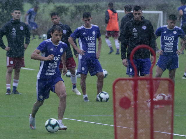 Día 2 de entrenamiento: intenso trabajo bajo la lluvia