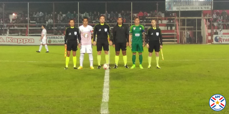 Empate de escoltas
