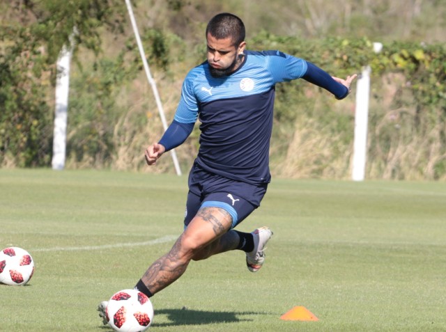 Albirrojos prosiguen con sus entrenamientos en Ypané