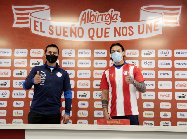 El capitán vistió la nueva albirroja