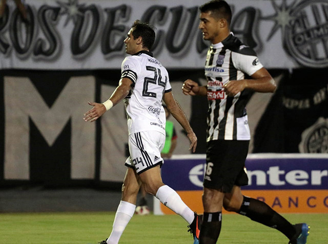 Olimpia golea a Deportivo Santaní y es campeón de forma anticipada