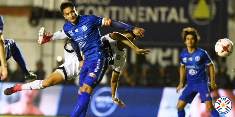 Tribunal sanciona a tres de primera