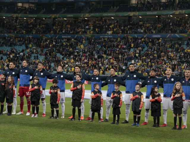 La Albirroja retornará hoy al país