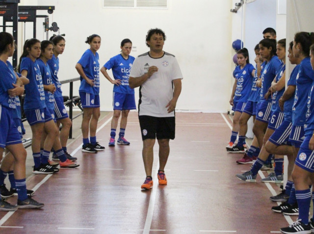 Trabajos en el gimnasio como tarea principal