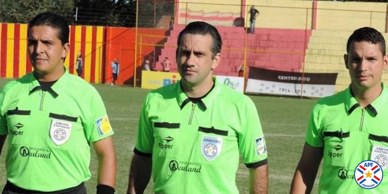 Debut en Primera de Carlos Benítez