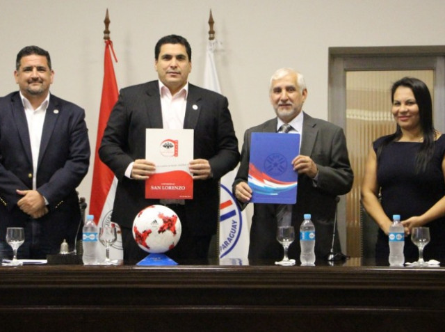 Firma de convenio entre APF y Unisal