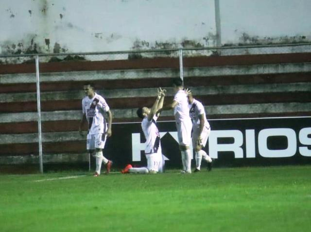 River Plate festeja frente al  Deportivo Capiatá