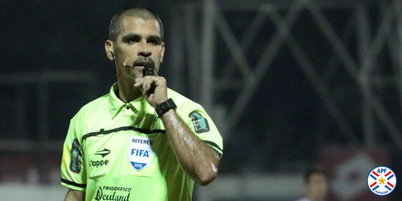 Eber Aquino pitará el Superclásico