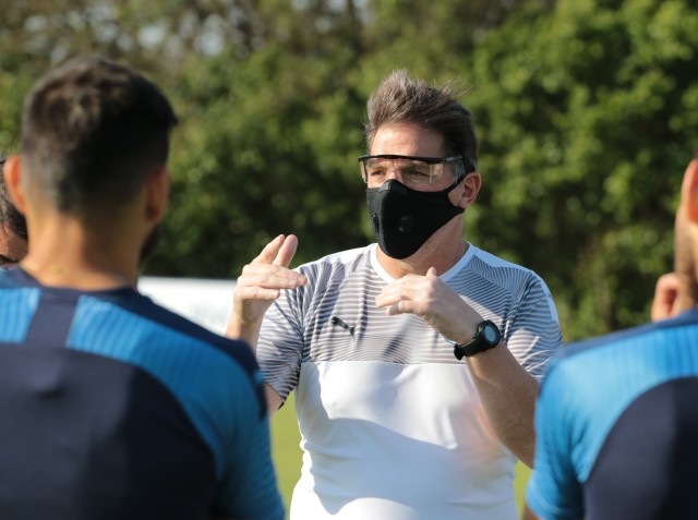 CT de la Albirroja prosigue con el seguimiento a futbolistas