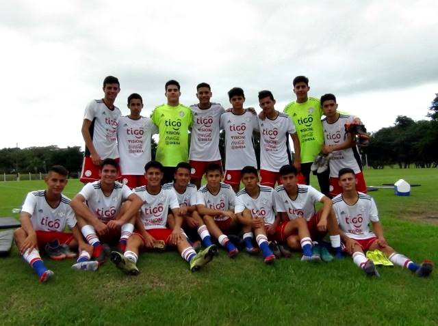 Albirroja Sub 15 reinició actividades, con 25 convocados