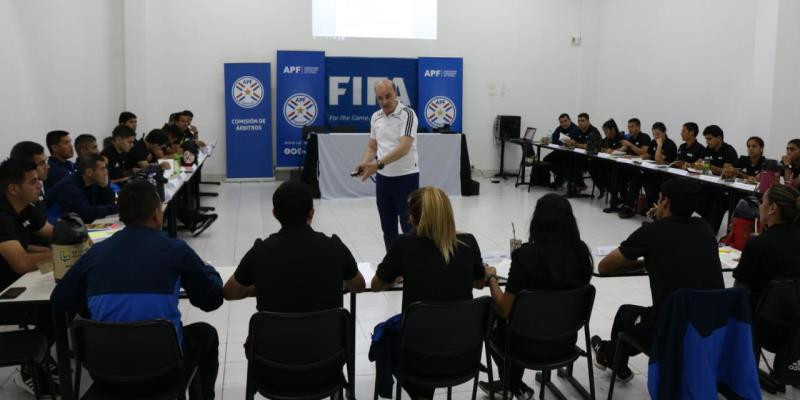 Sigue el Curso RAP para jueces