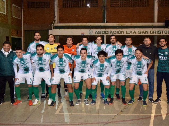 Tres punteros en la Primera
