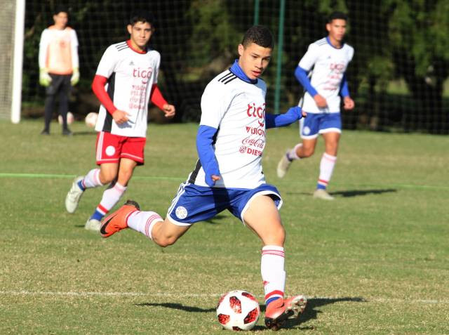 Albirroja Sub 15: Lista de convocados para amistosos ante Perú