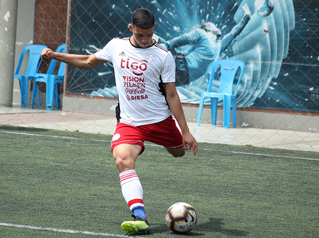 Albirrojita intensifica tareas técnico tácticas