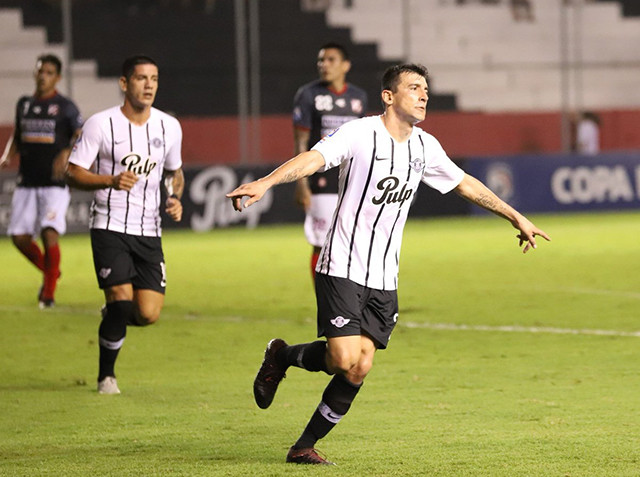 Libertad sumó de a tres frente a River Plate