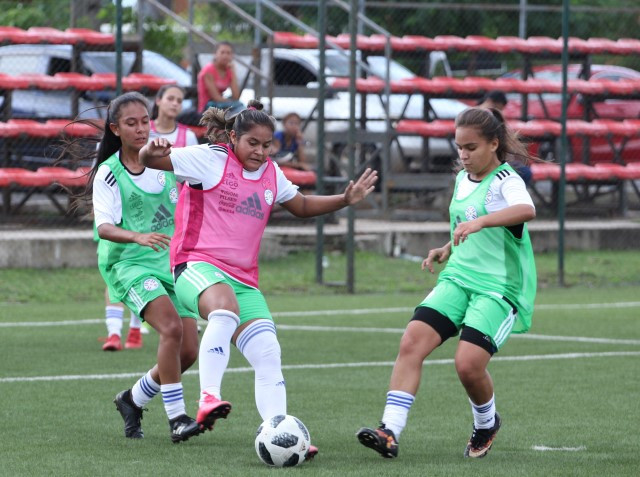 Albirroja Femenina cierra segundo día de trabajos
