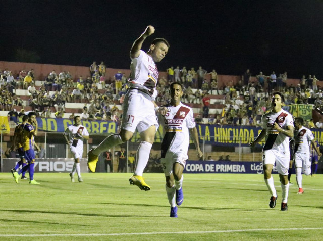 River obtiene su primer triunfo en la División de Honor