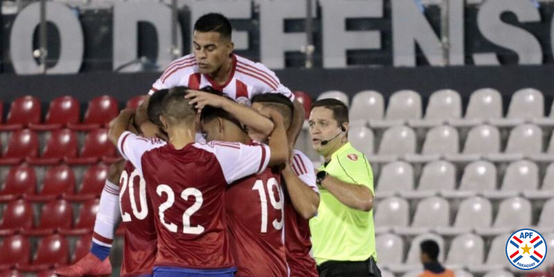 La Albirroja se mide a Holanda