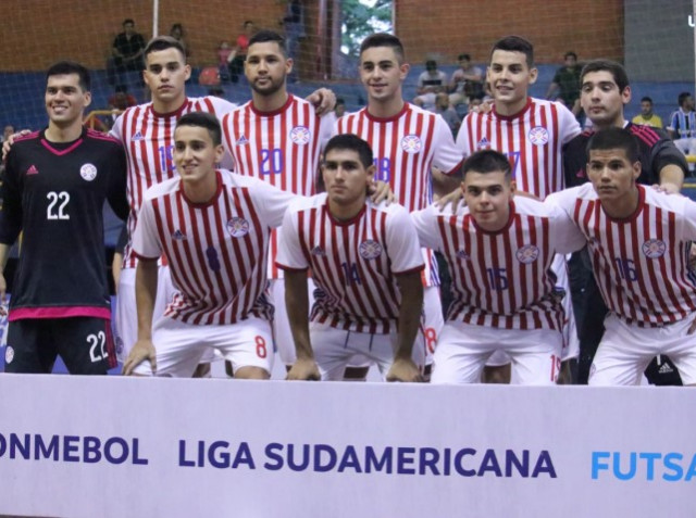 La Albirroja está obligada a ganar por partida doble