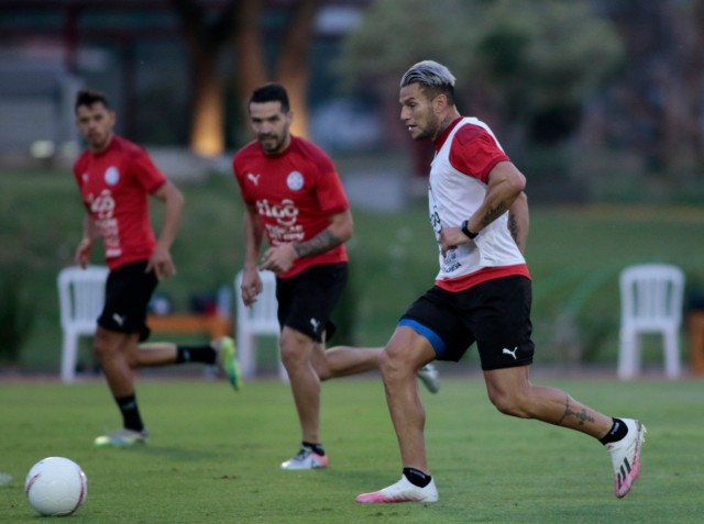 La Albirroja volvió a los entrenamientos luego del estreno premundialista