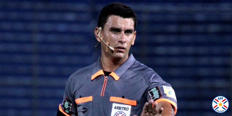 Los jueces de la fecha 28