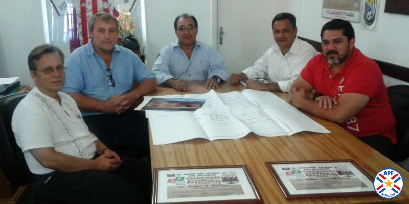 Proyecto de sede corporativa de UFI