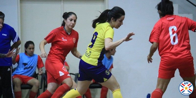 Primer finalista se define mañana