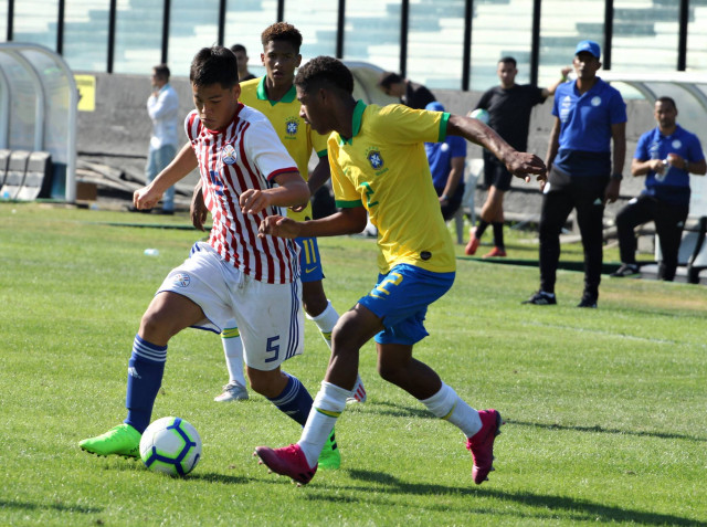 En juego de revancha, Paraguay no pudo ante Brasil