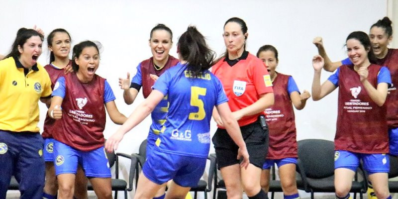 Colonial triunfa ante San Lorenzo