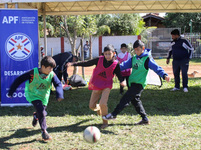 La APF también apuesta por un #ParaguayCreciendoJuntos