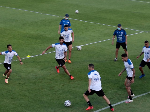 La Albirroja activó con plantel completo