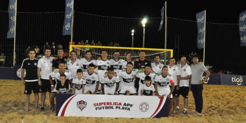 Olimpia golea en la Superliga