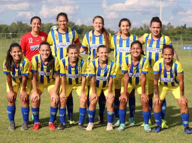 Deportivo Capiatá lidera en el Fútbol Femenio